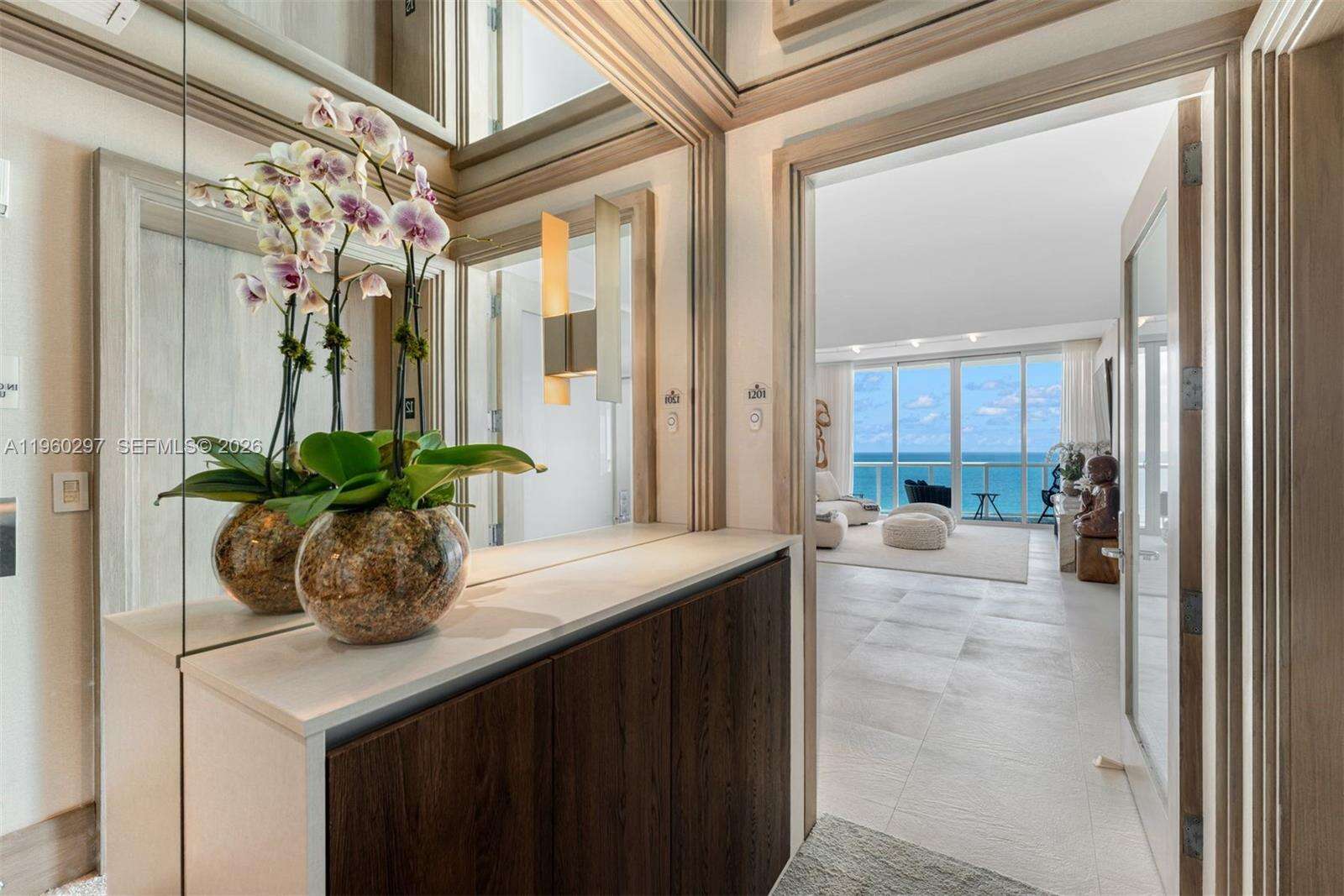 Continuum Unit #1201/08 | Picture 2