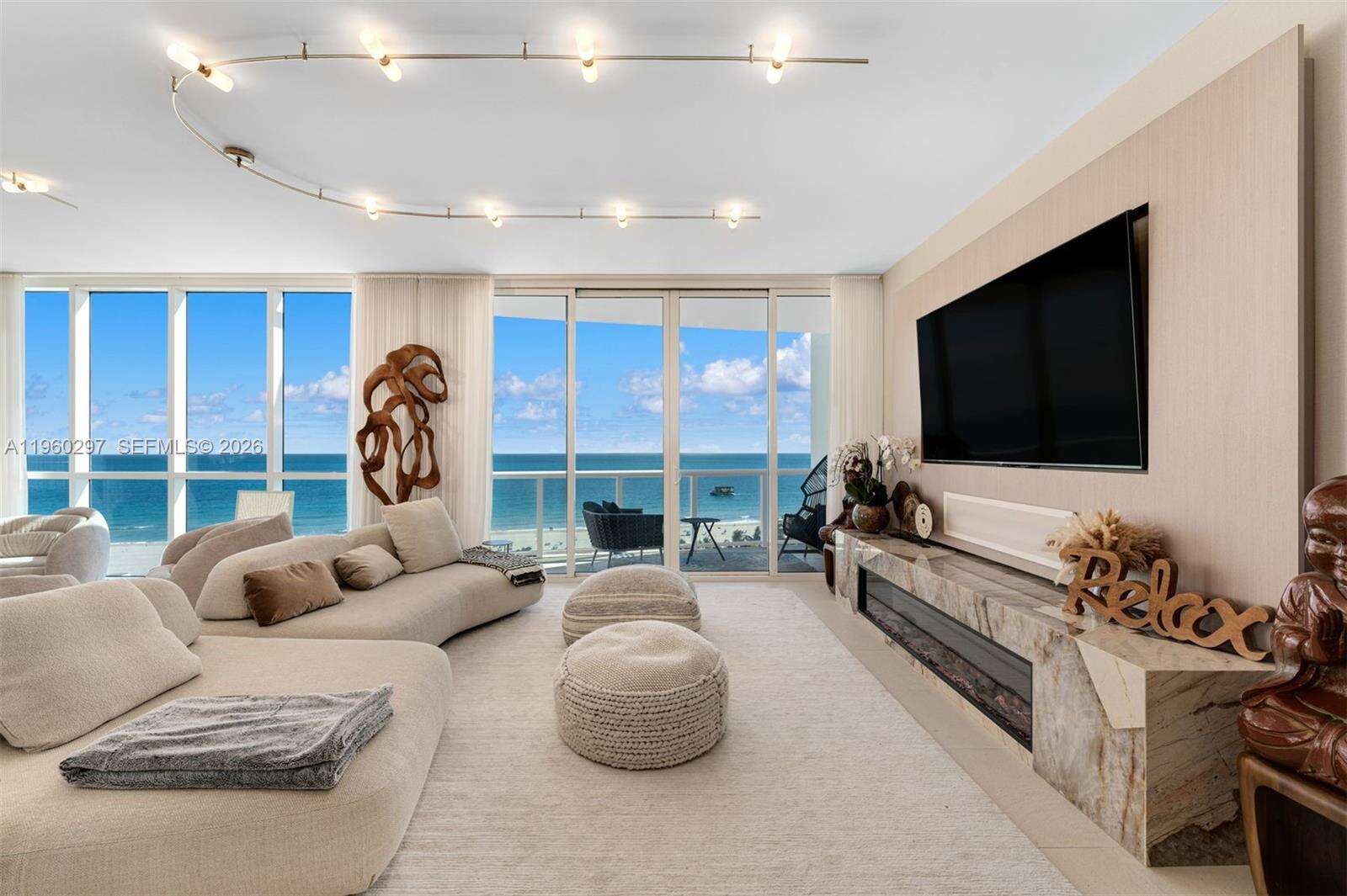 Continuum Unit #1201/08 | Picture 3