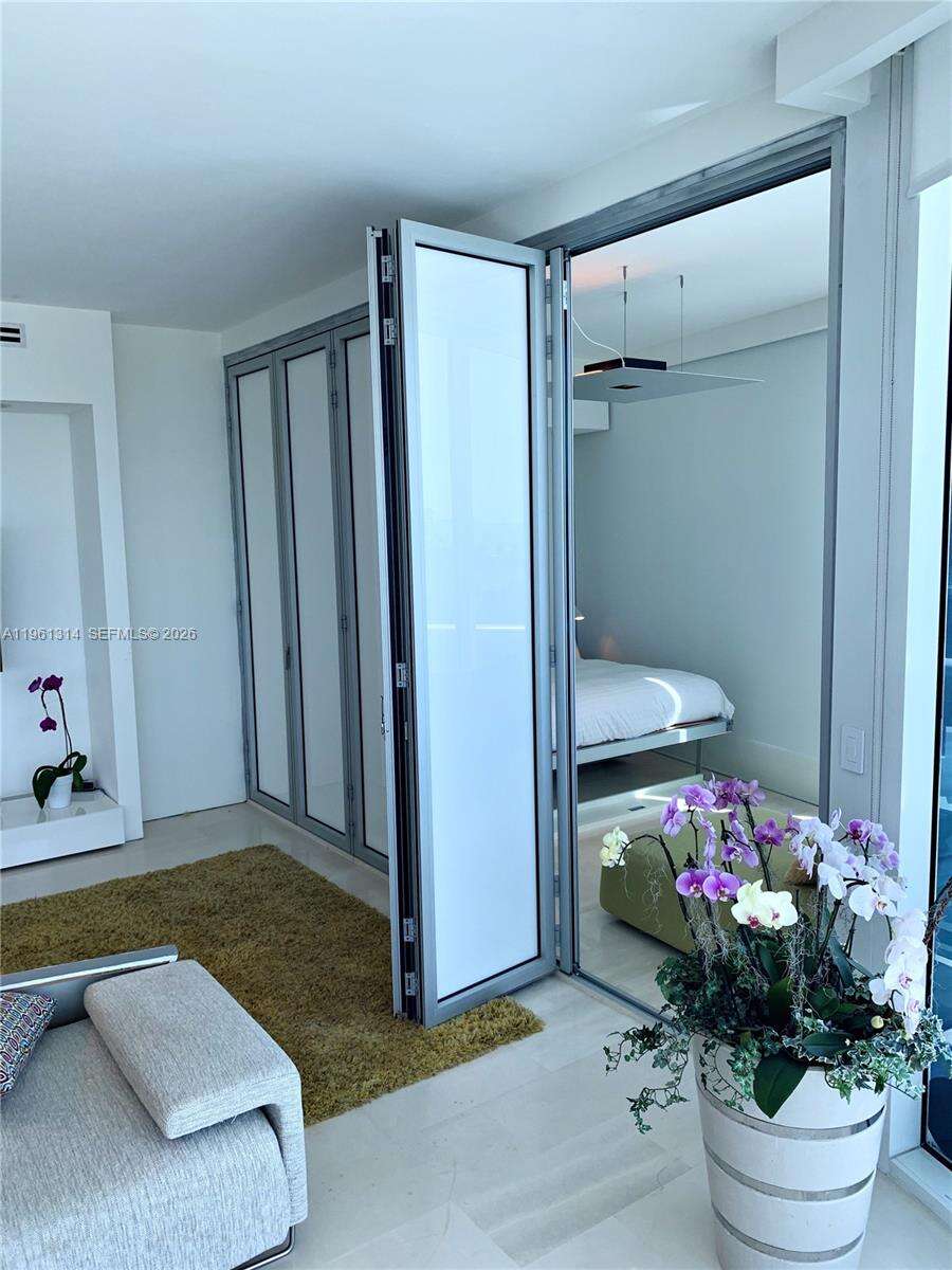 Continuum Unit #604 | Picture 13