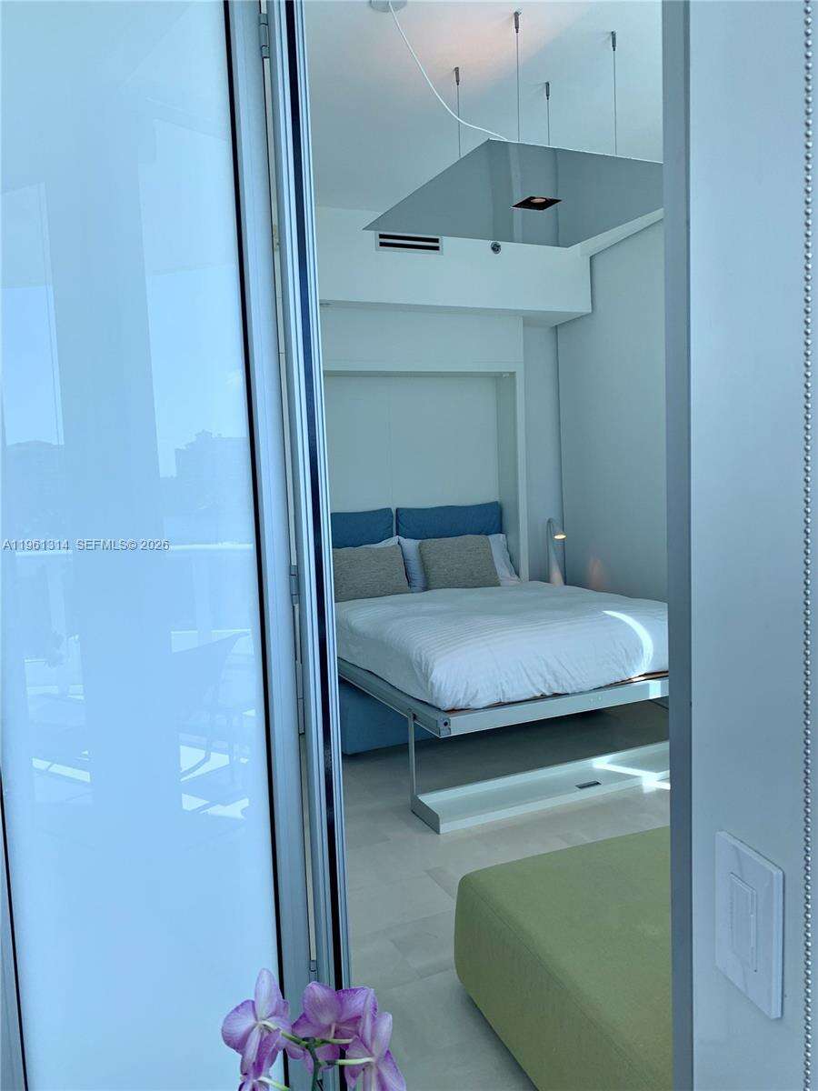 Continuum Unit #604 | Picture 14