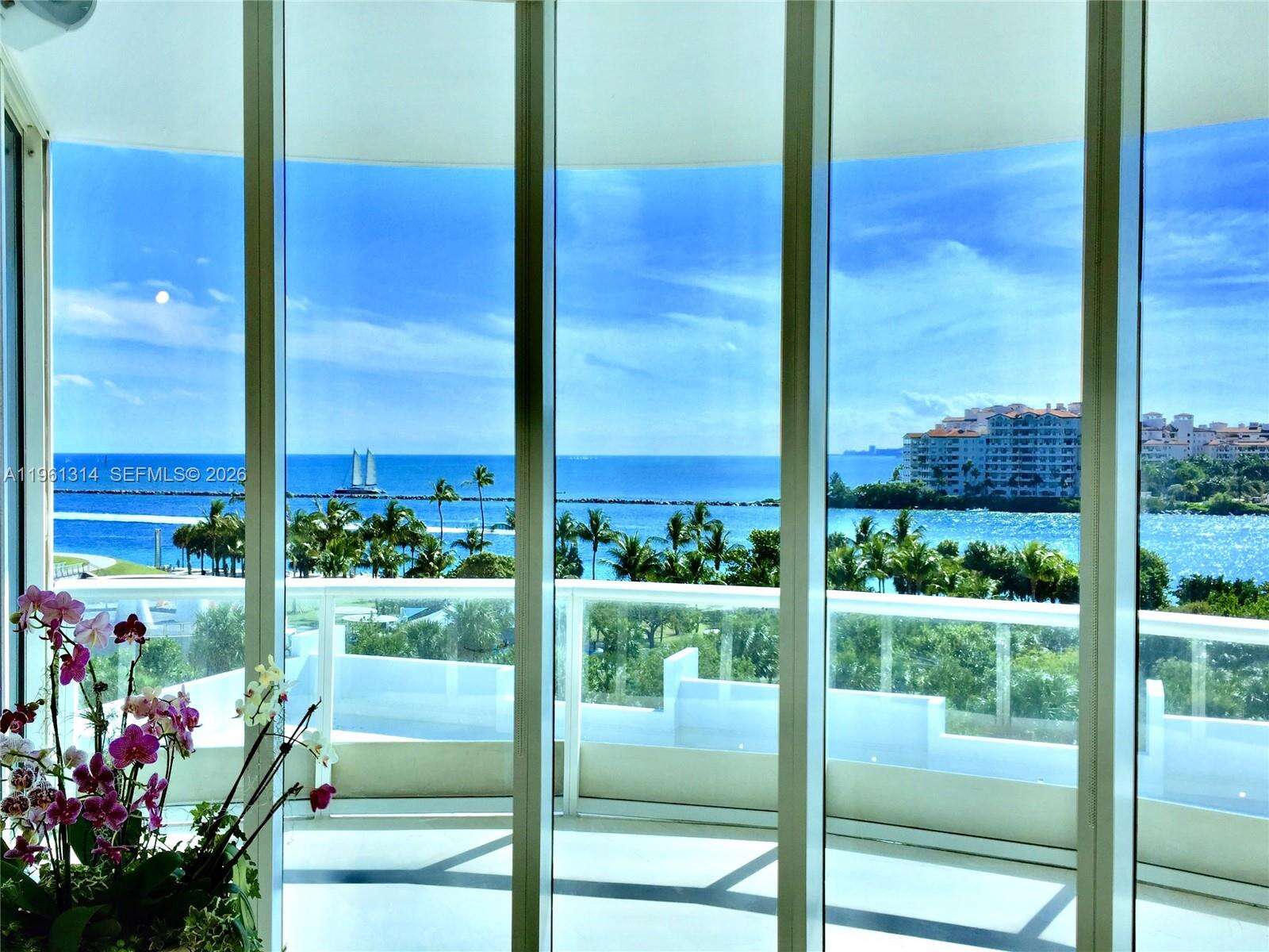 Continuum Unit #604 | Picture 25