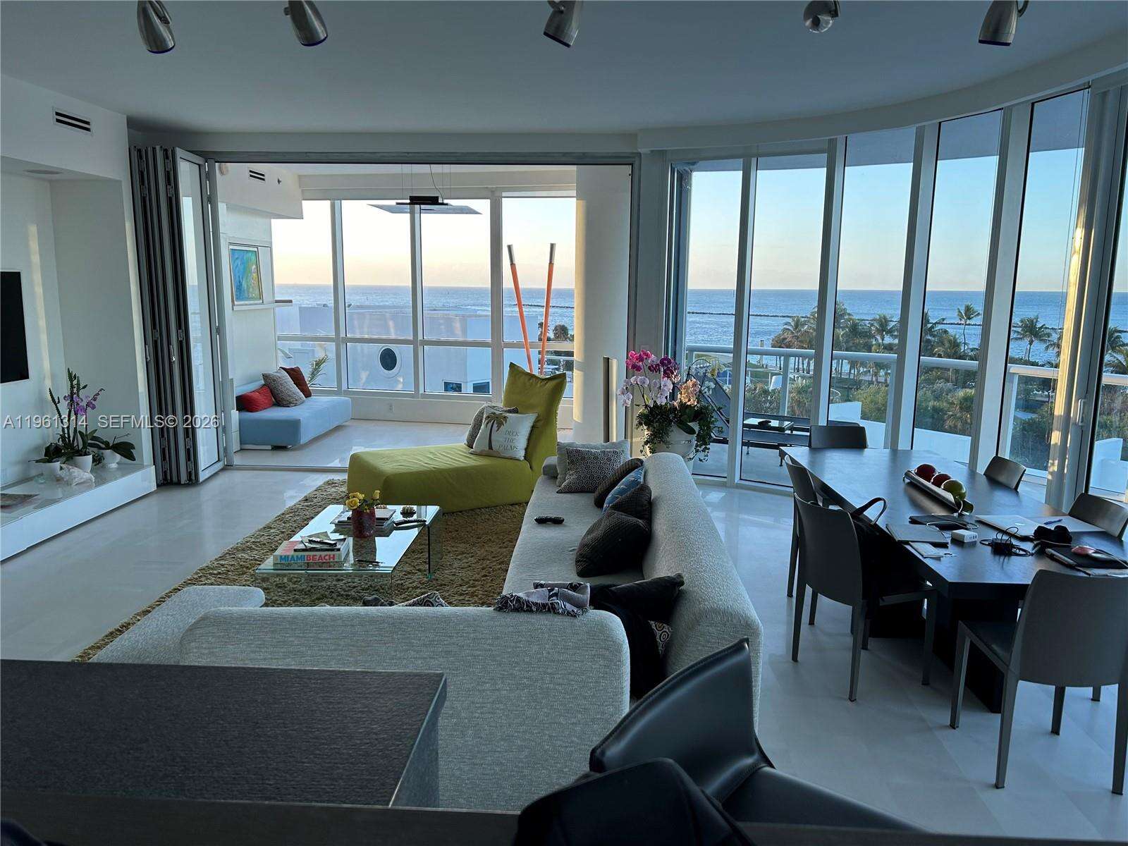 Continuum Unit #604 | Picture 8