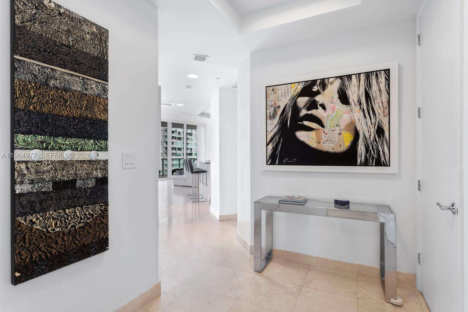 Continuum Unit #1001 | Picture 12