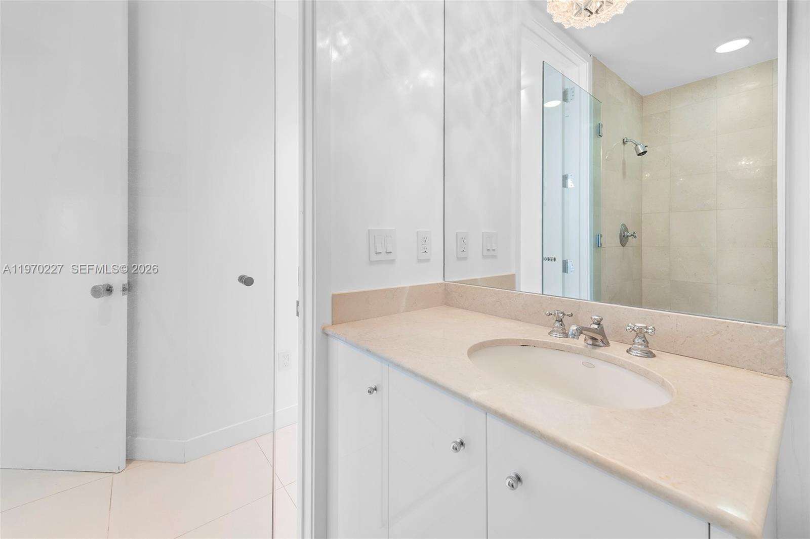 Continuum Unit #2101 | Picture 39