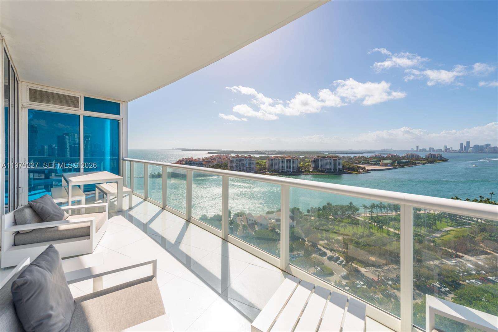 Continuum Unit #2101 | Picture 5