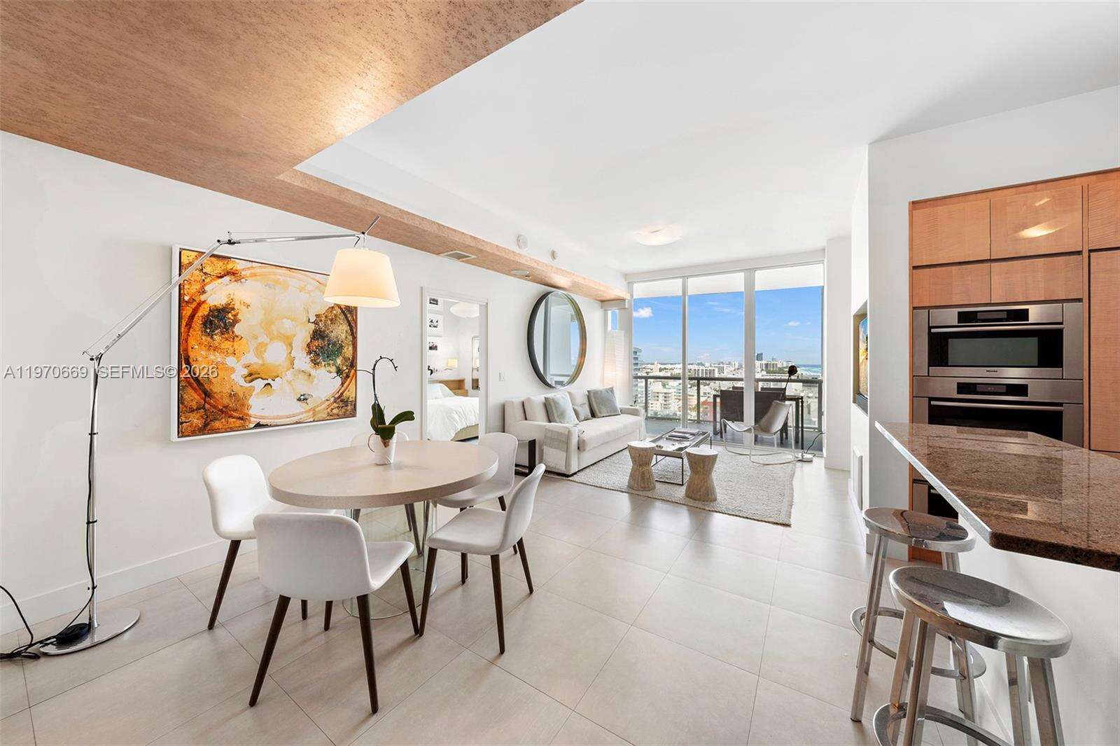 Continuum Unit #1807 | Picture 15