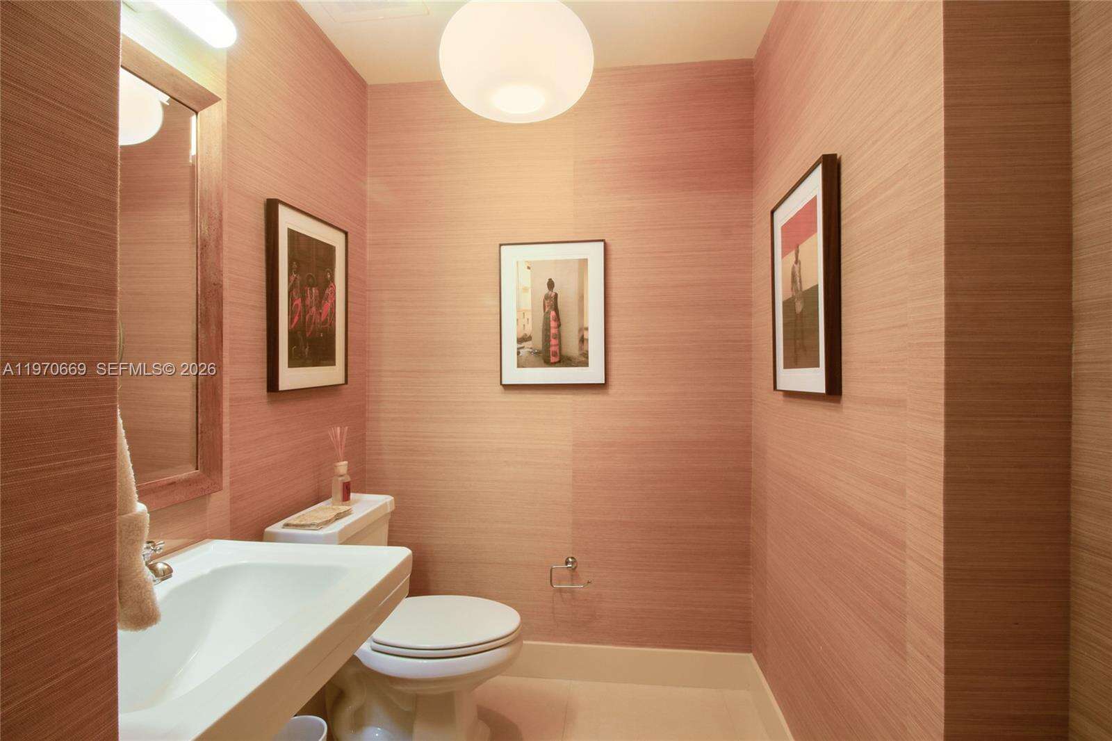 Continuum Unit #1807 | Picture 26