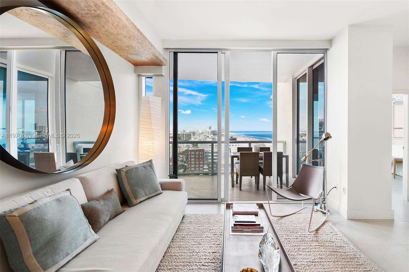 Continuum Unit #1807 | Picture 6