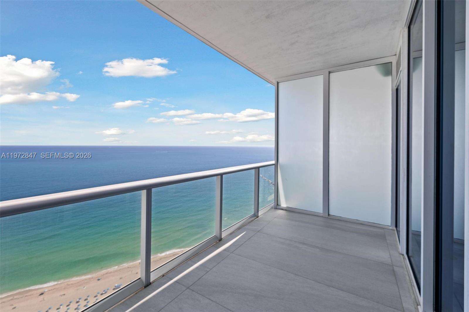 Continuum Unit #3905 | Picture 22