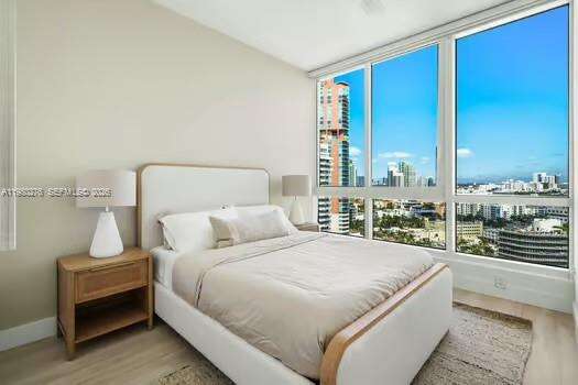 Continuum Unit #1701 | Picture 13