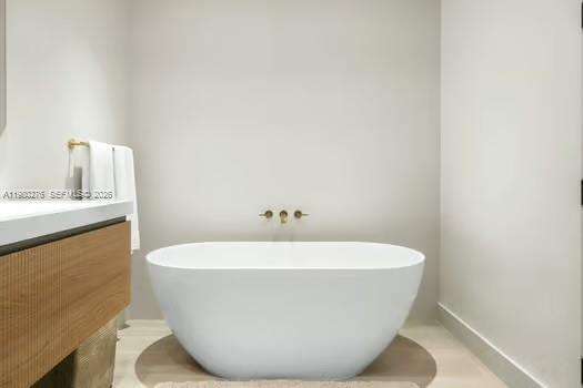 Continuum Unit #1701 | Picture 16