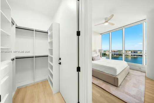 Continuum Unit #1701 | Picture 20