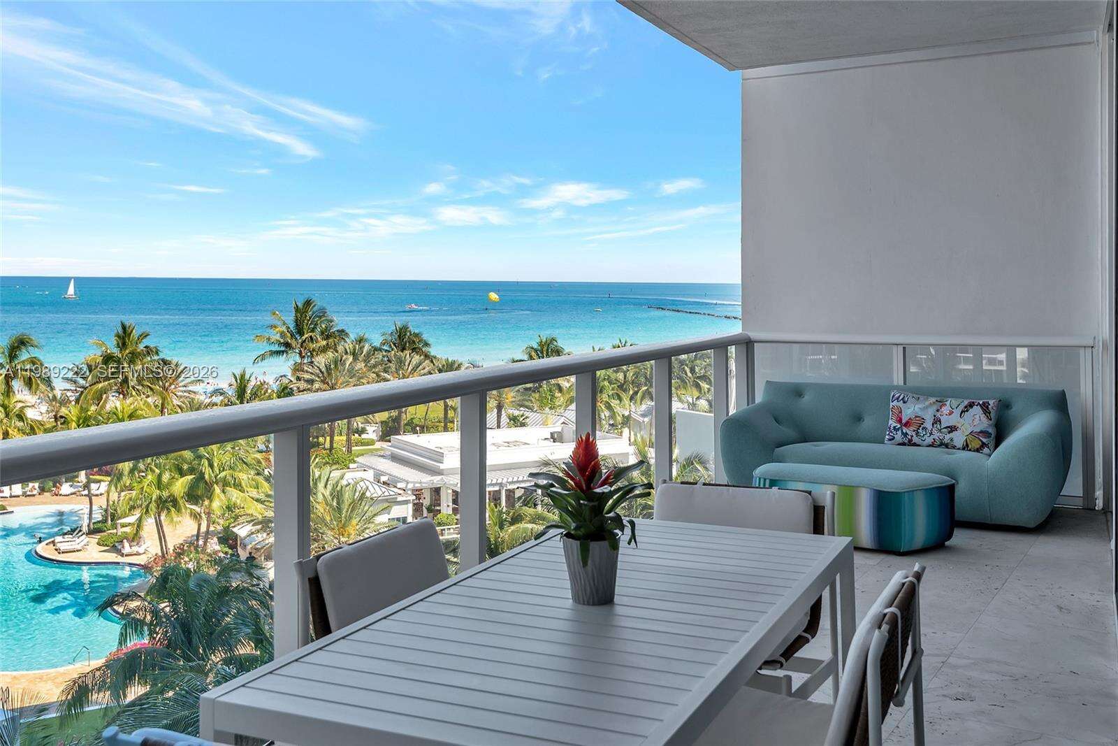 Continuum Unit #708 | Picture 14