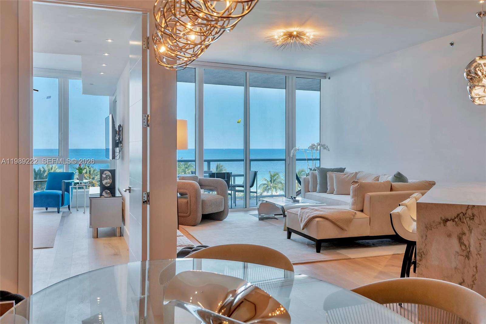 Continuum Unit #708 | Picture 16