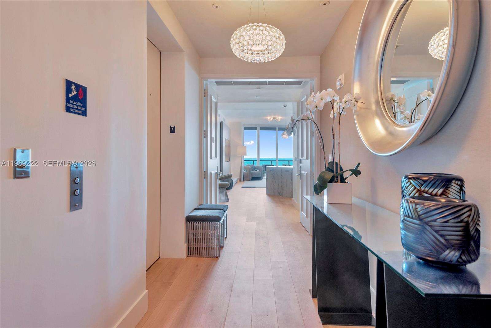 Continuum Unit #708 | Picture 21