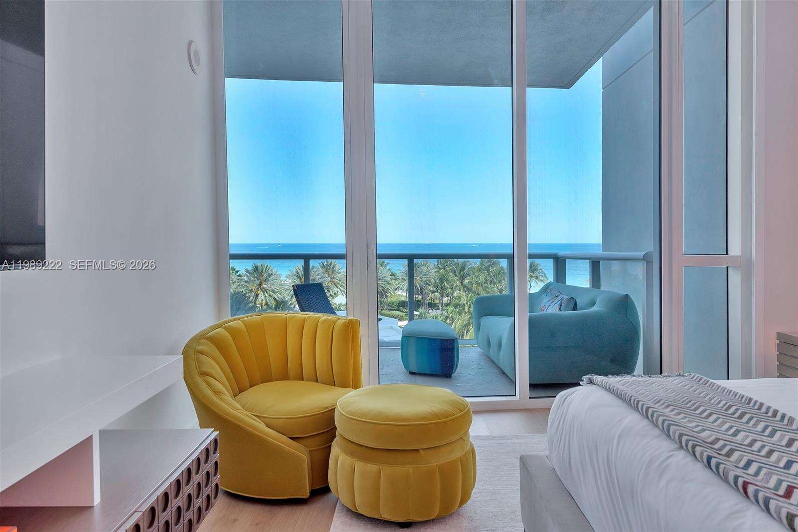 Continuum Unit #708 | Picture 28