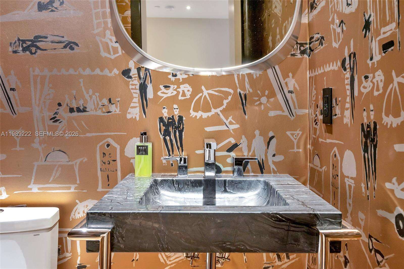 Continuum Unit #708 | Picture 33