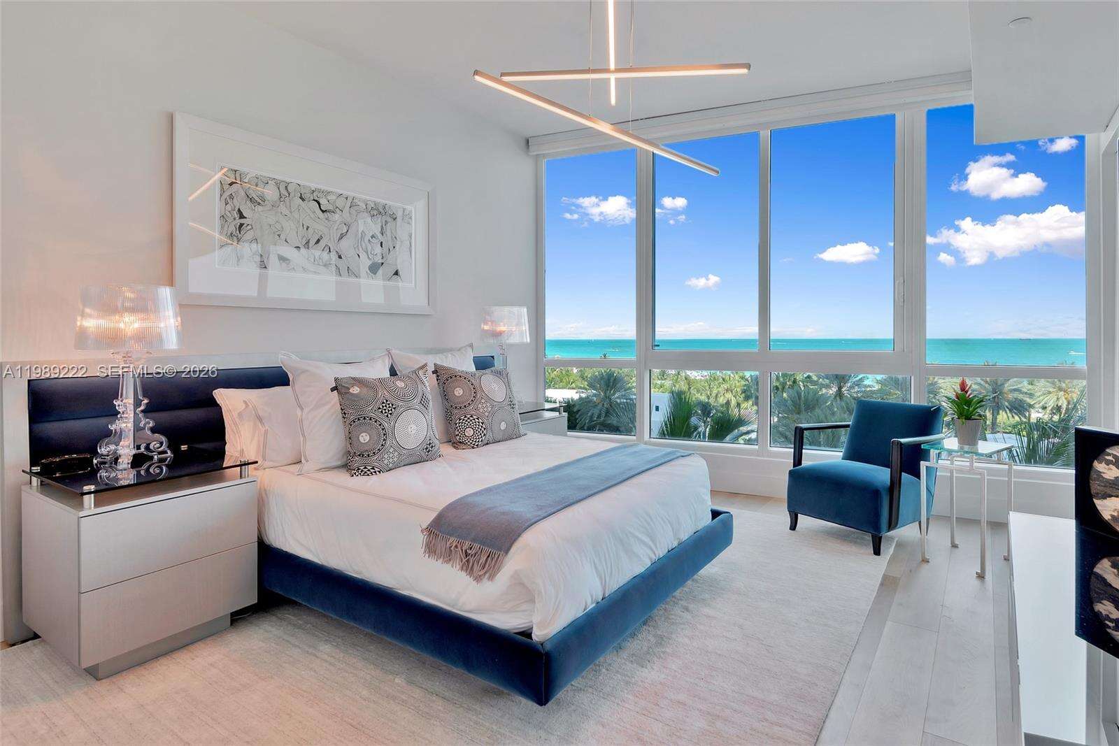 Continuum Unit #708 | Picture 10