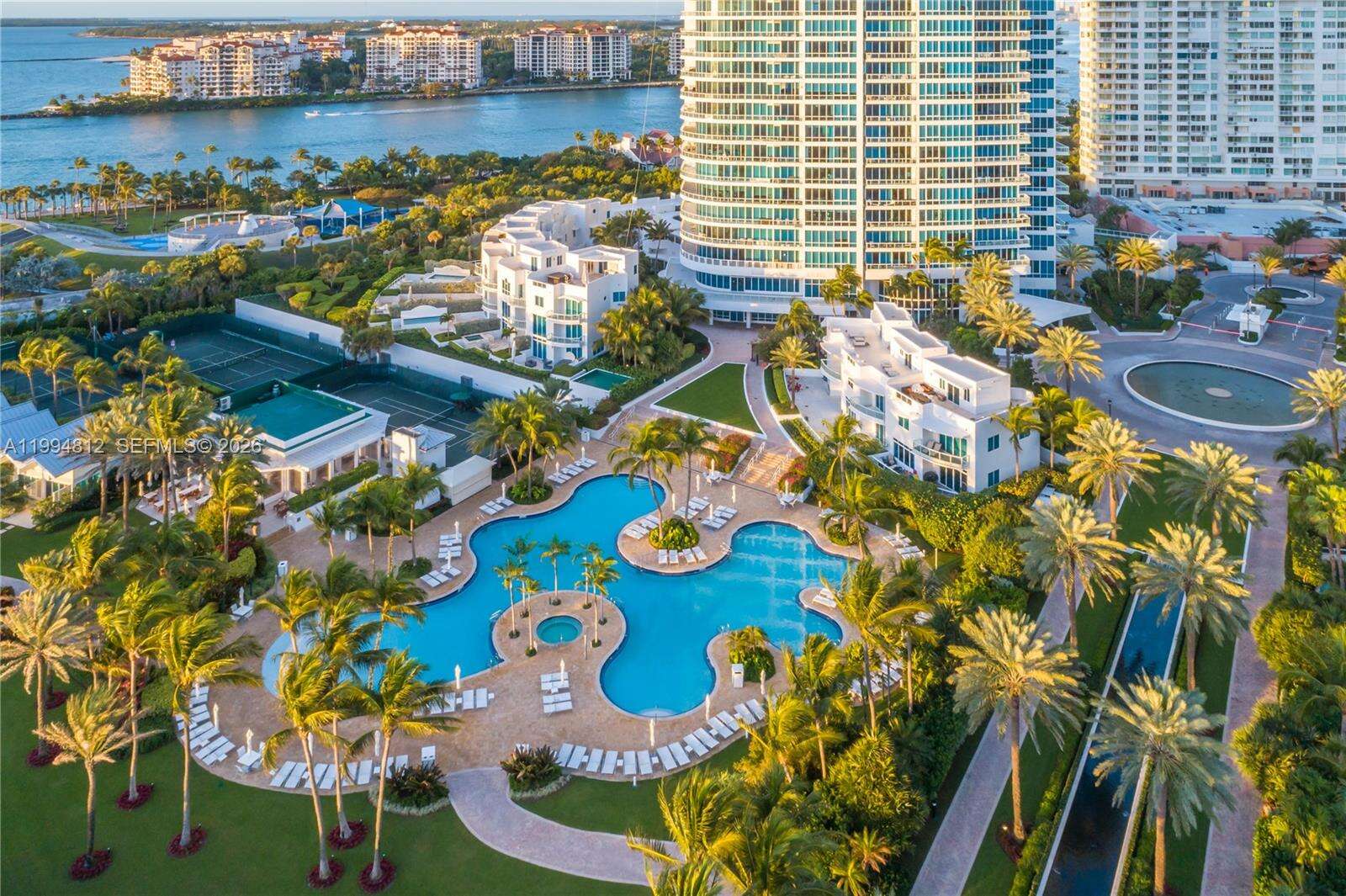 Continuum Unit #610 | Picture 32