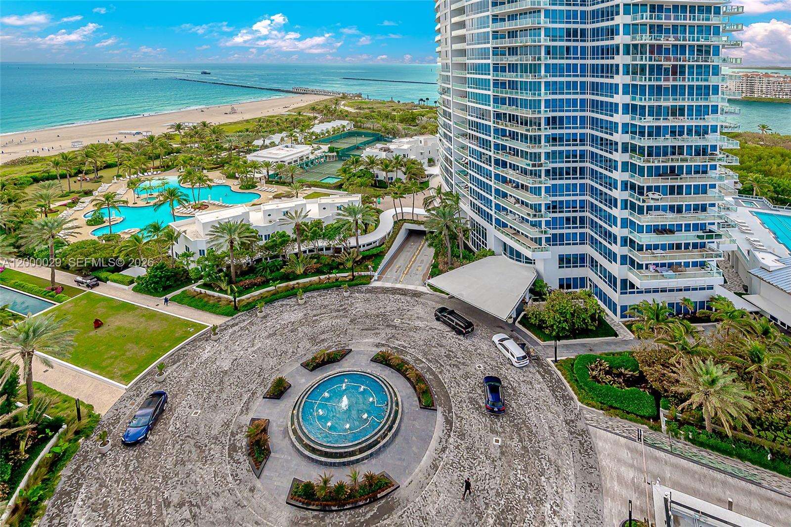 Continuum Unit #1804 | Picture 26