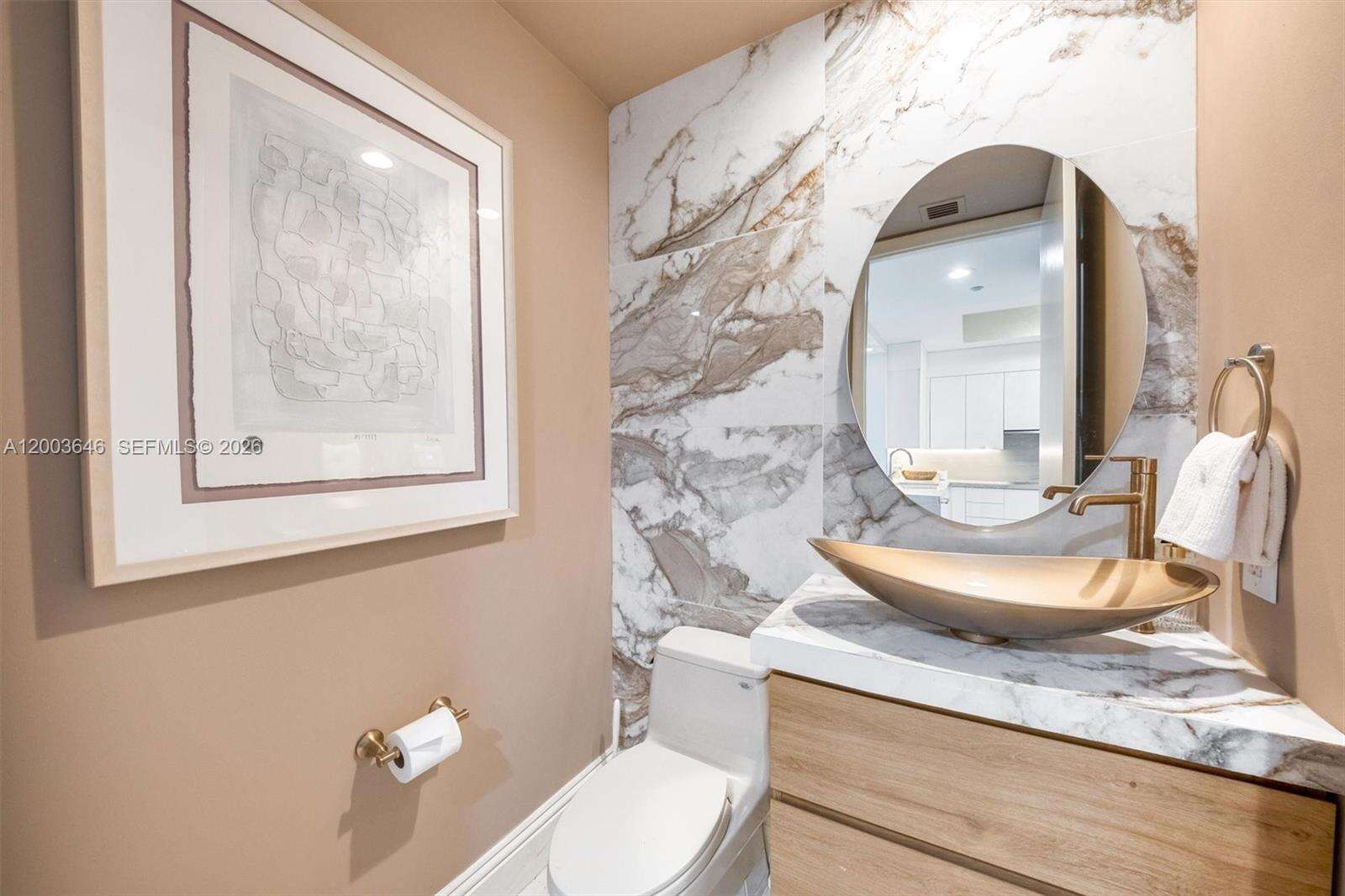 Continuum Unit #702 | Picture 27