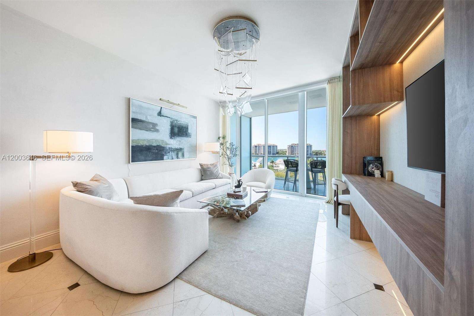 Continuum Unit #702 | Picture 7