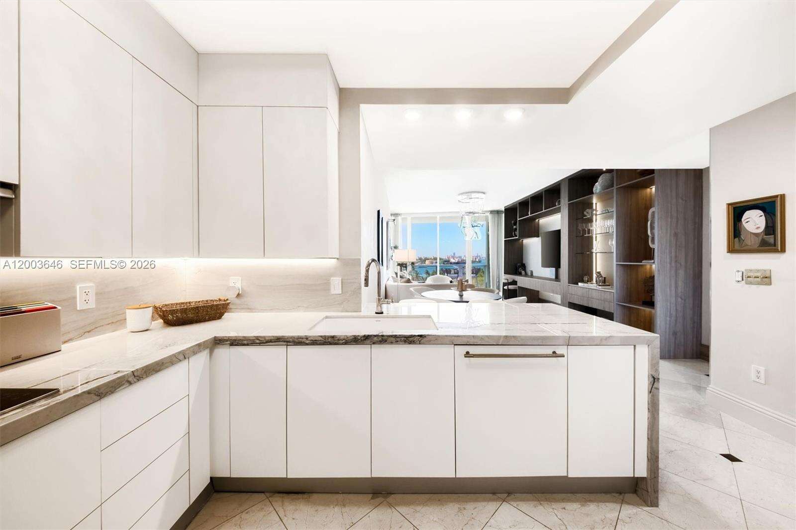 Continuum Unit #702 | Picture 10