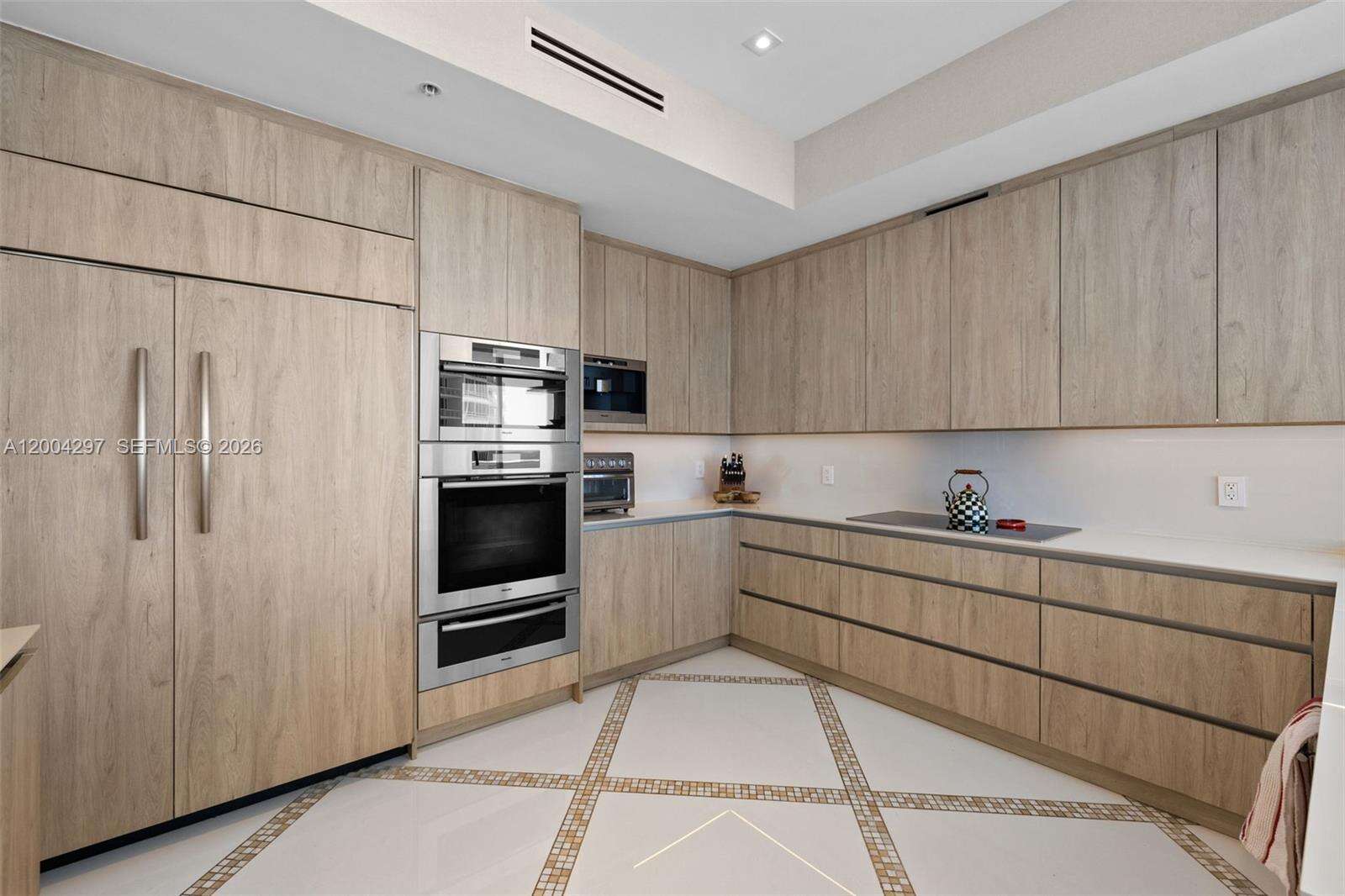 Continuum Unit #1502/03 | Picture 15