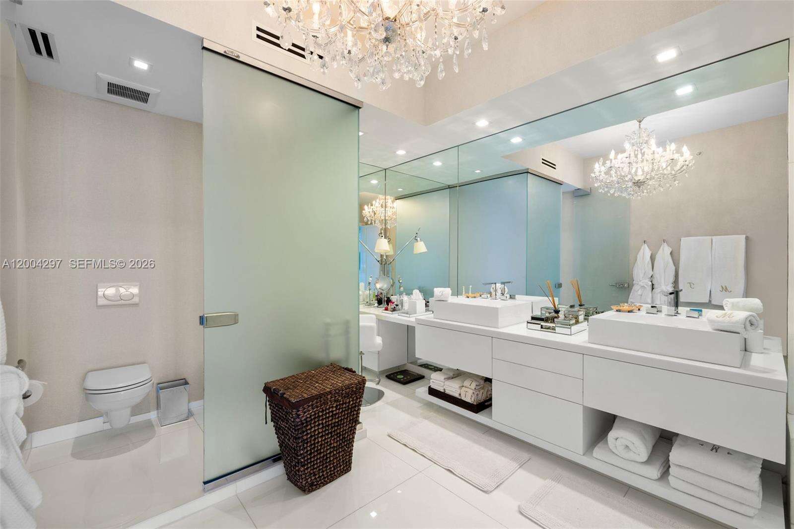 Continuum Unit #1502/03 | Picture 28