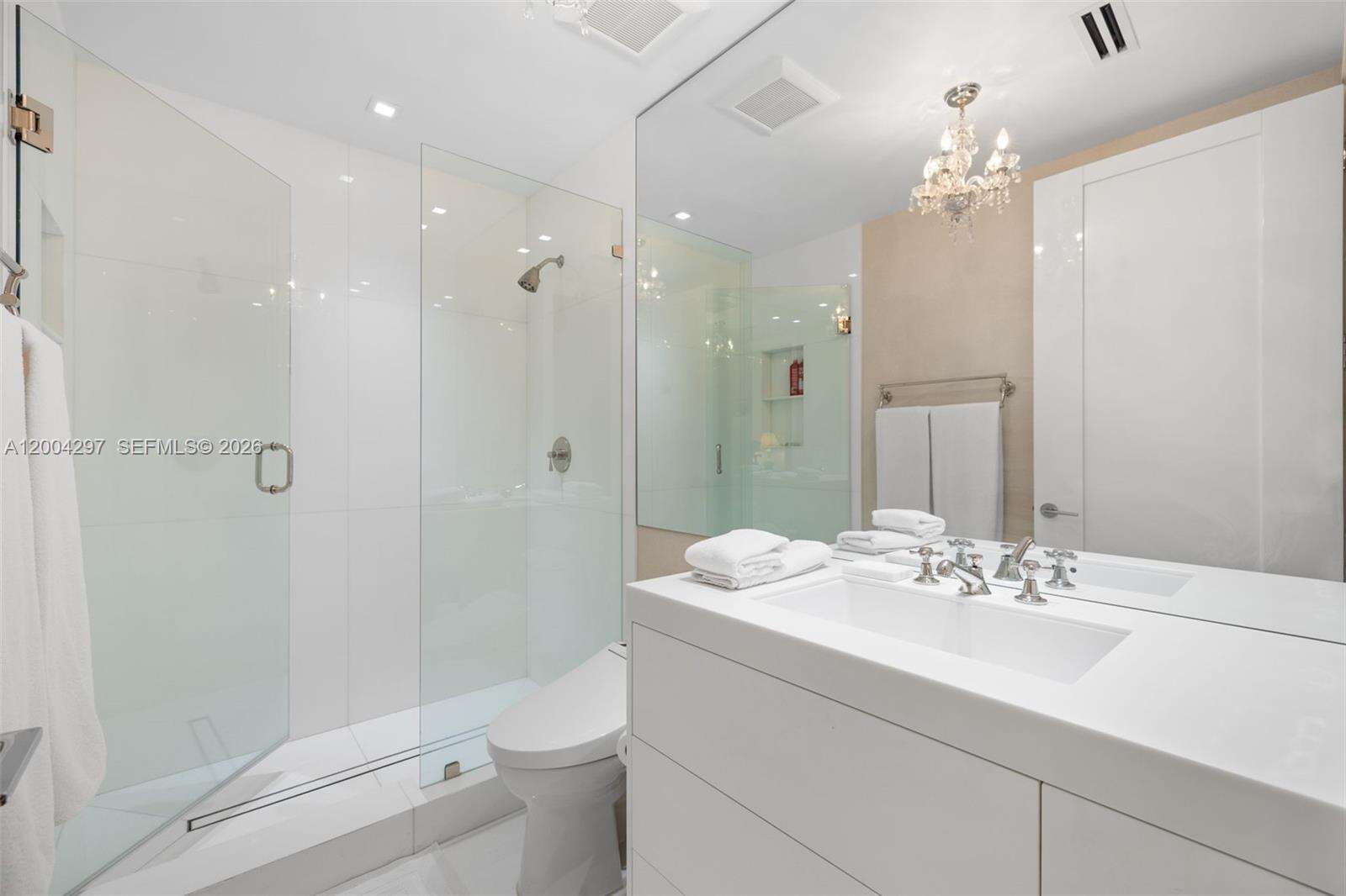 Continuum Unit #1502/03 | Picture 33