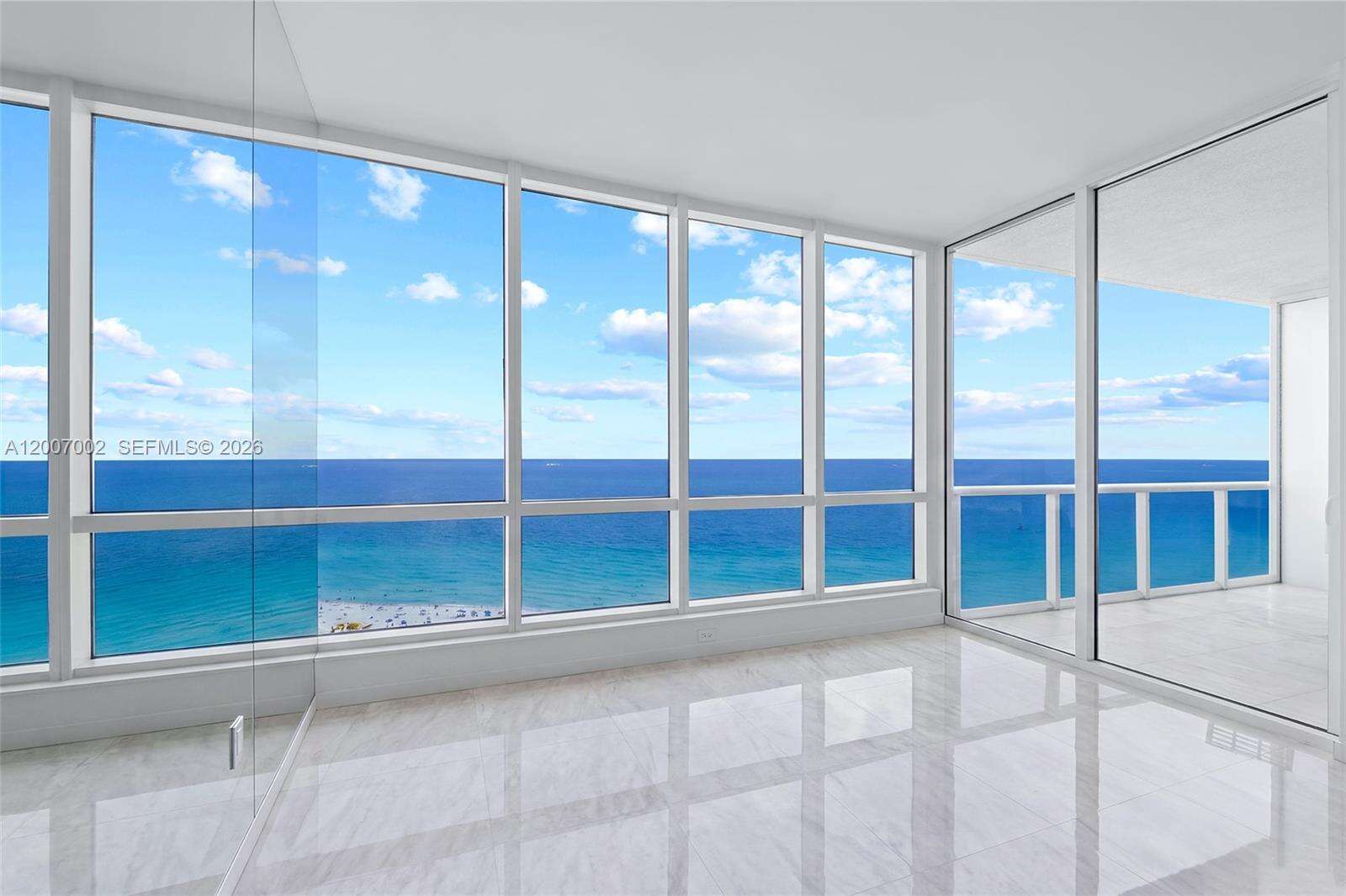 Continuum Unit #2107 | Picture 9